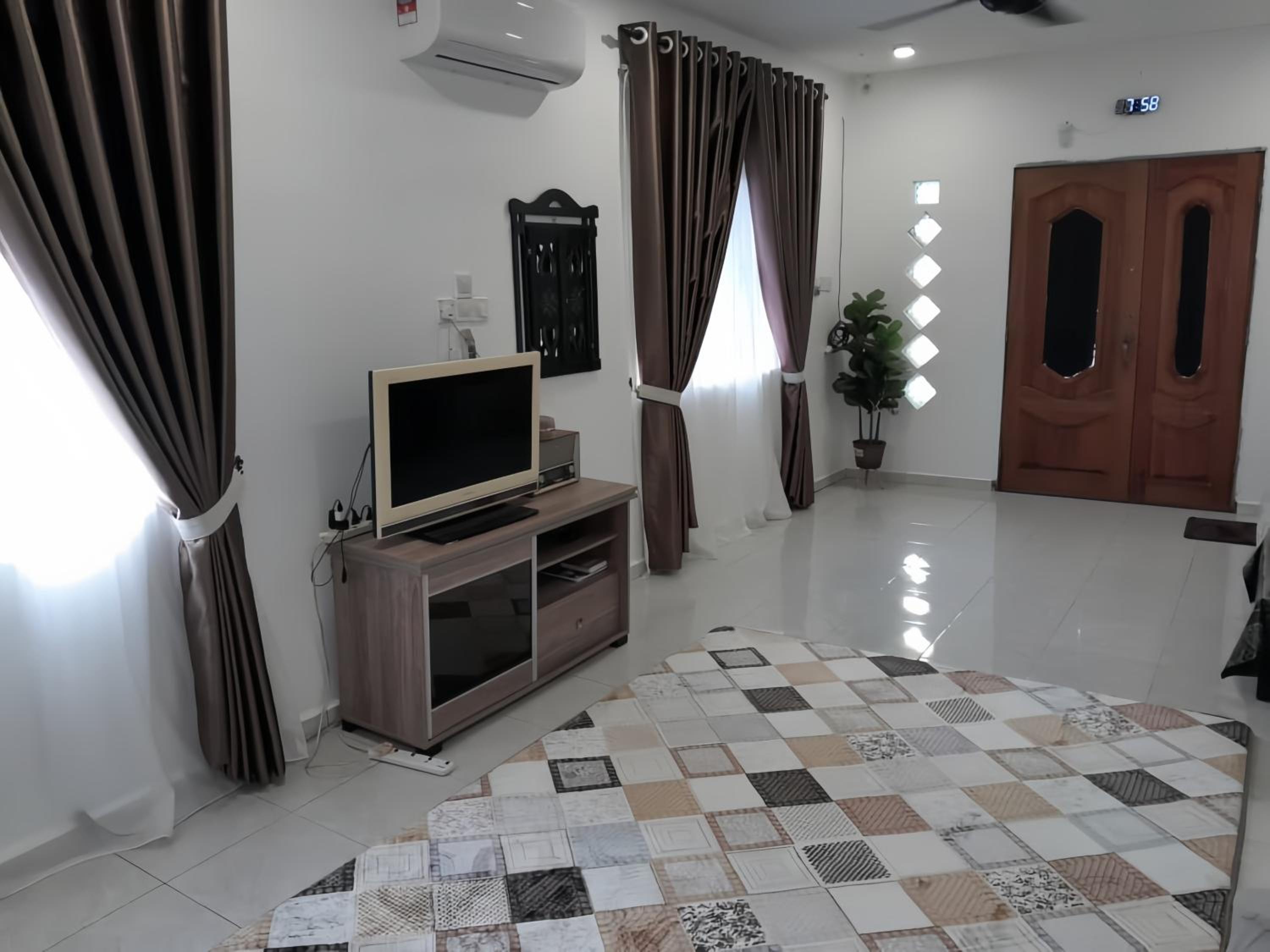 Salyah Homestay