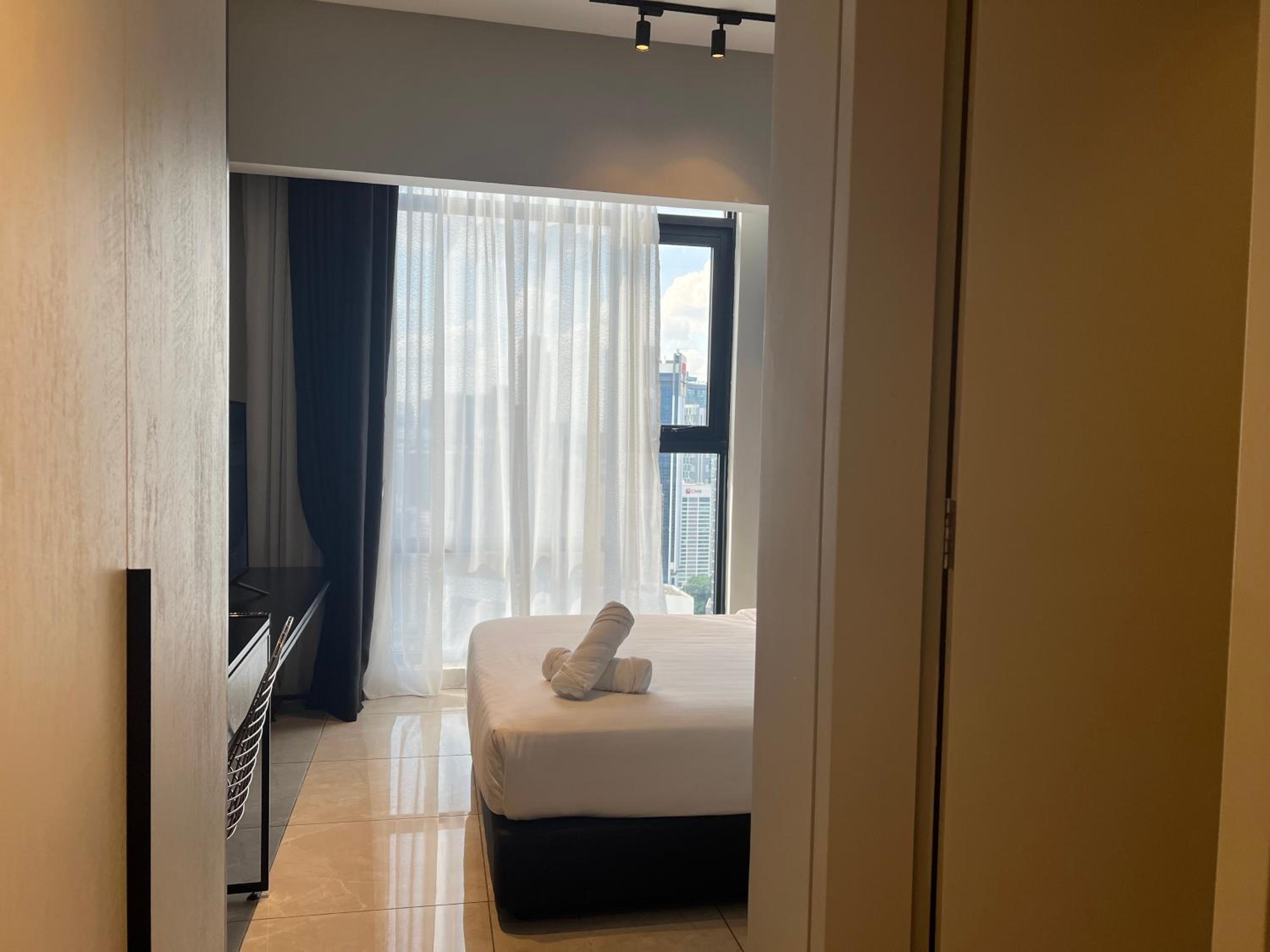 The Axon Suites By Castle