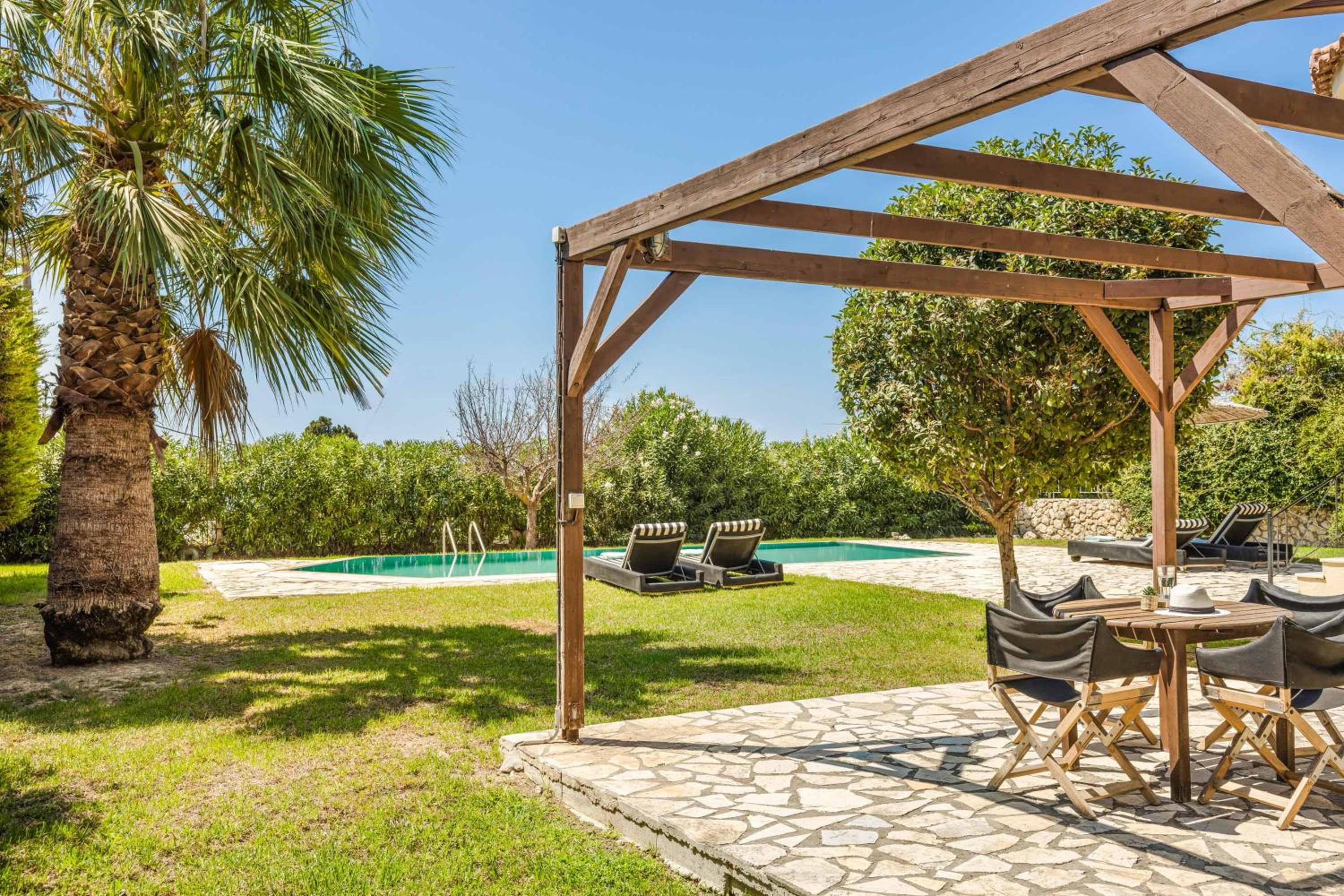 Villa Theodoros