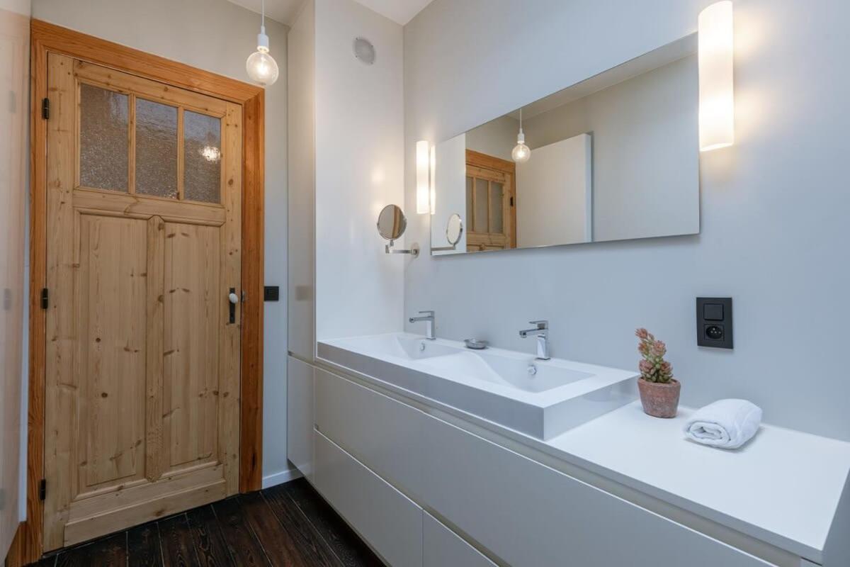 Charming urban retreat 15 Minutes from Central Station