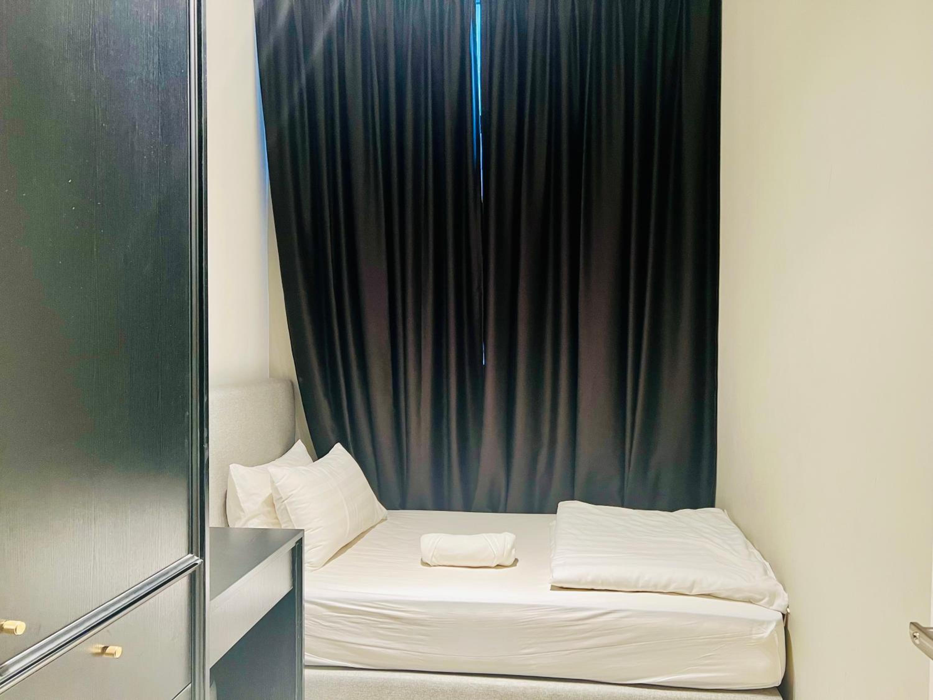The Axon Suites By Castle