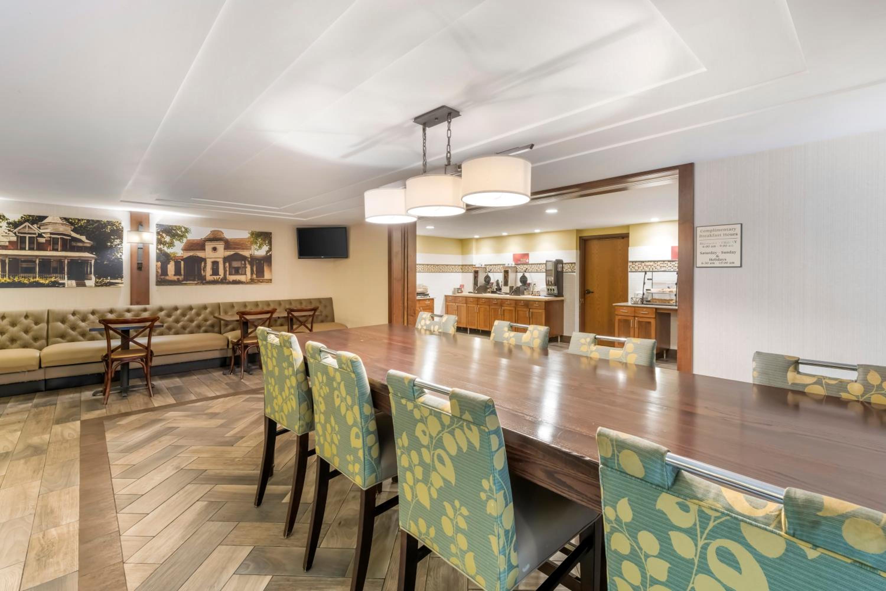 Best Western Plus New Ulm - Property Image 21