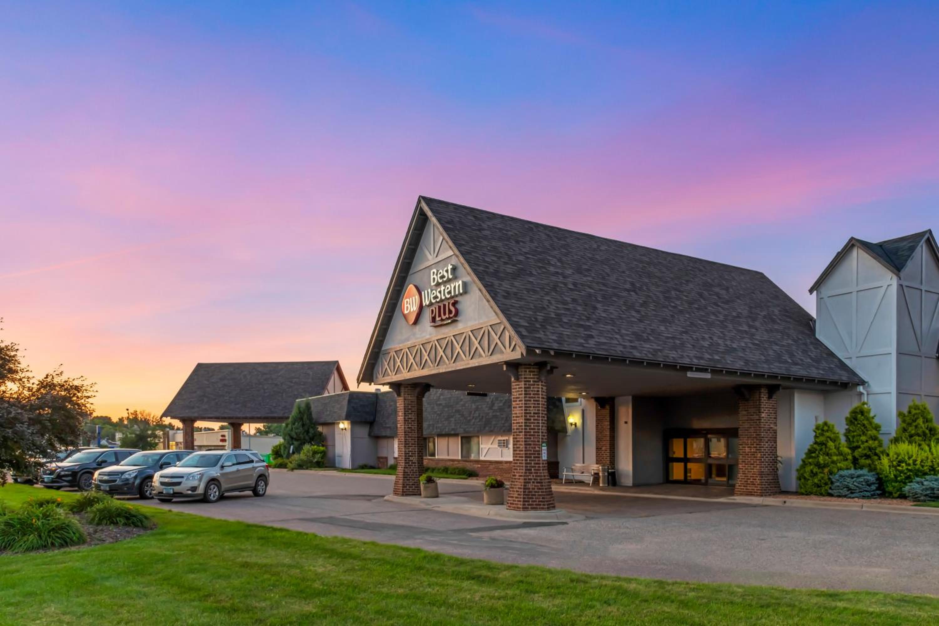 Best Western Plus New Ulm - Property Image 31