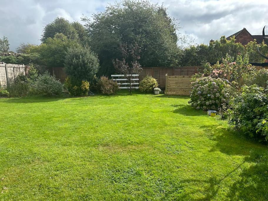Goodwood, Tangmere, Chichester 10 people view 3