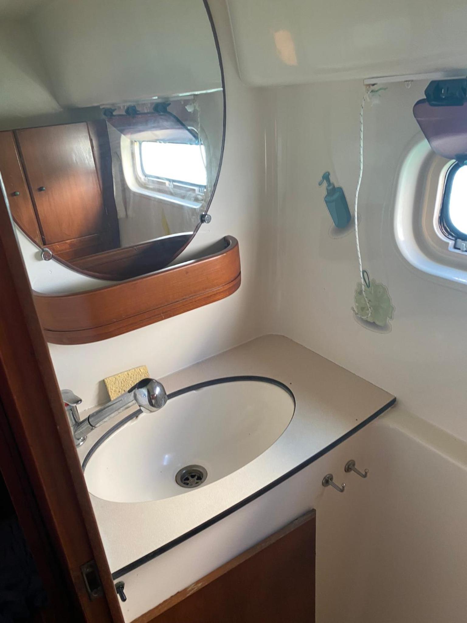 Cabine catamaran Baie de Ste Anne