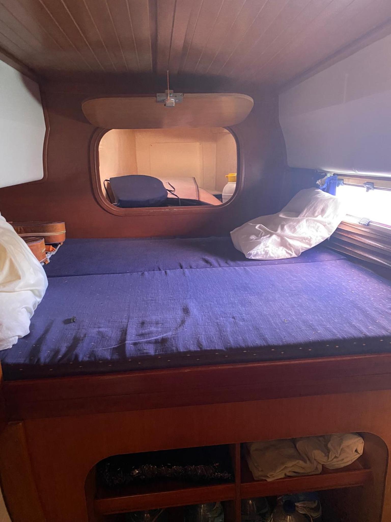 Cabine catamaran Baie de Ste Anne