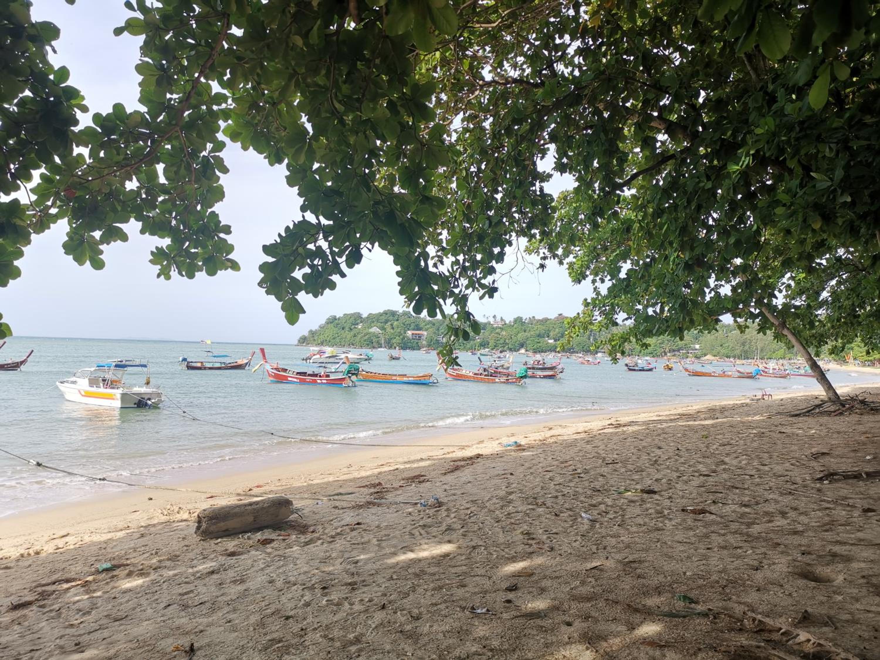 Rawai Beachfront - Studio room on 2 floor