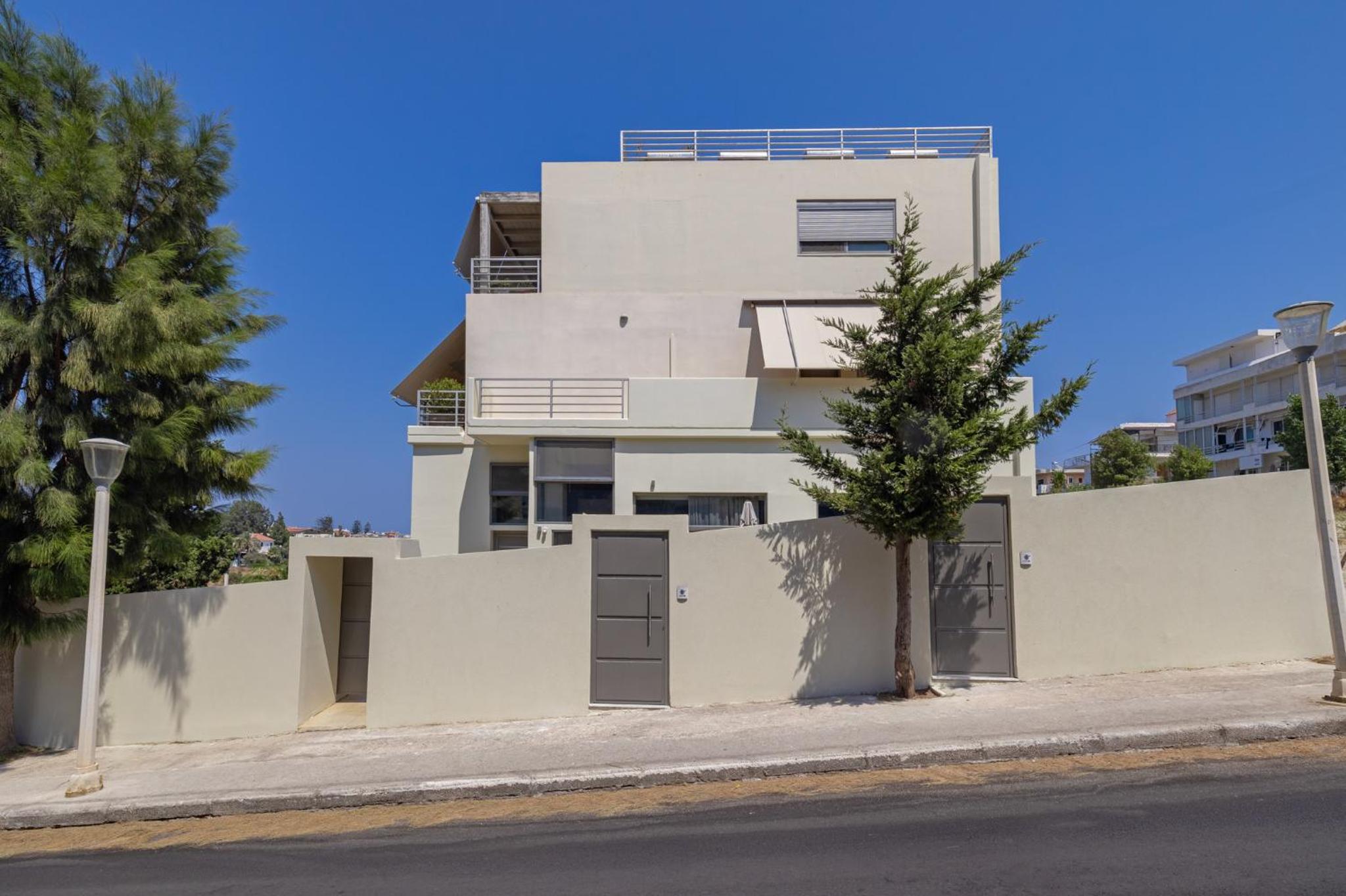 Natural Harmony ,Luxury Studio Oasis & Hot Tub photo 5