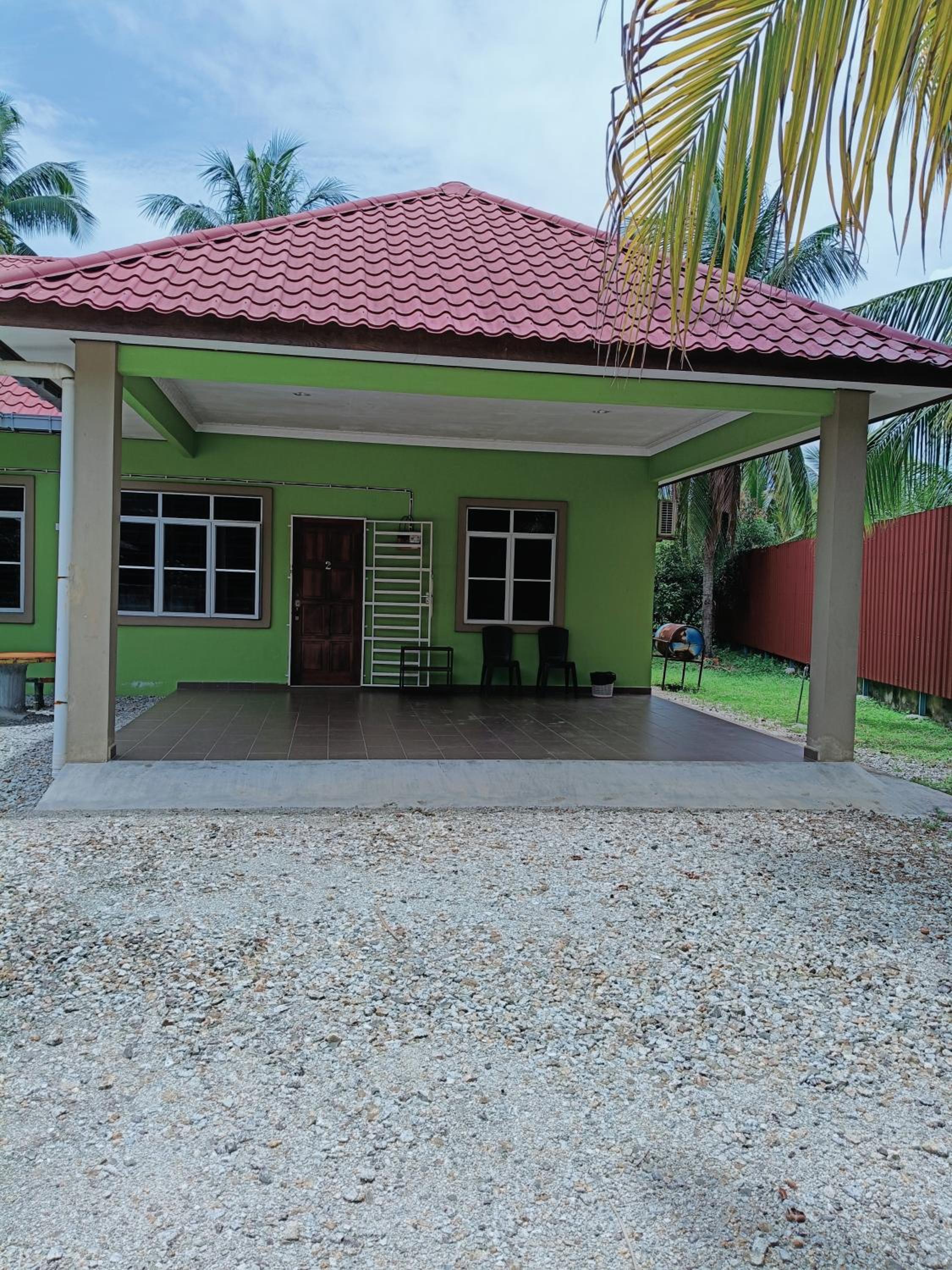 Homestay Kampung Lubuk Buaya 2 Bedrooms