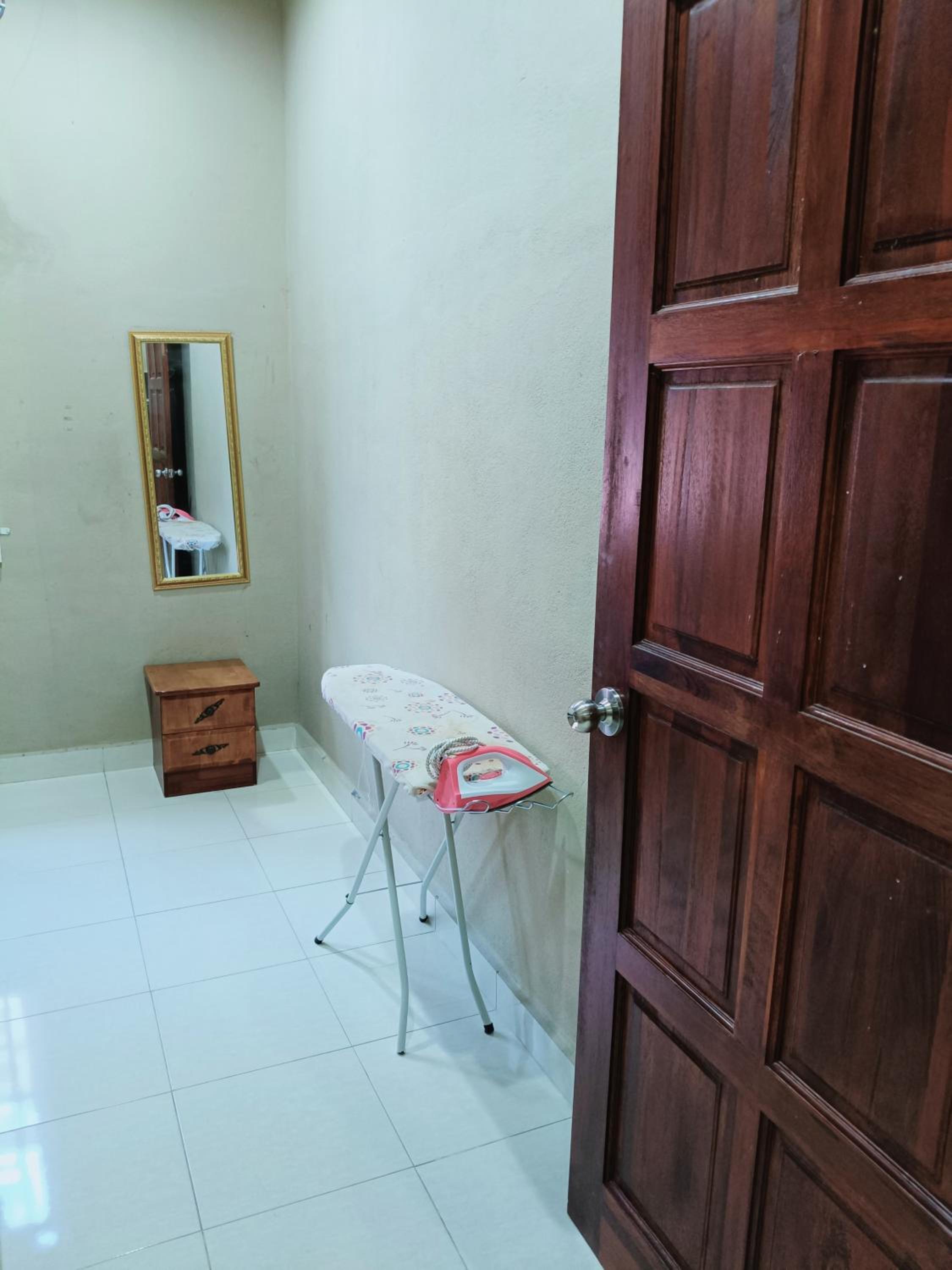 Homestay Kampung Lubuk Buaya 2 Bedrooms