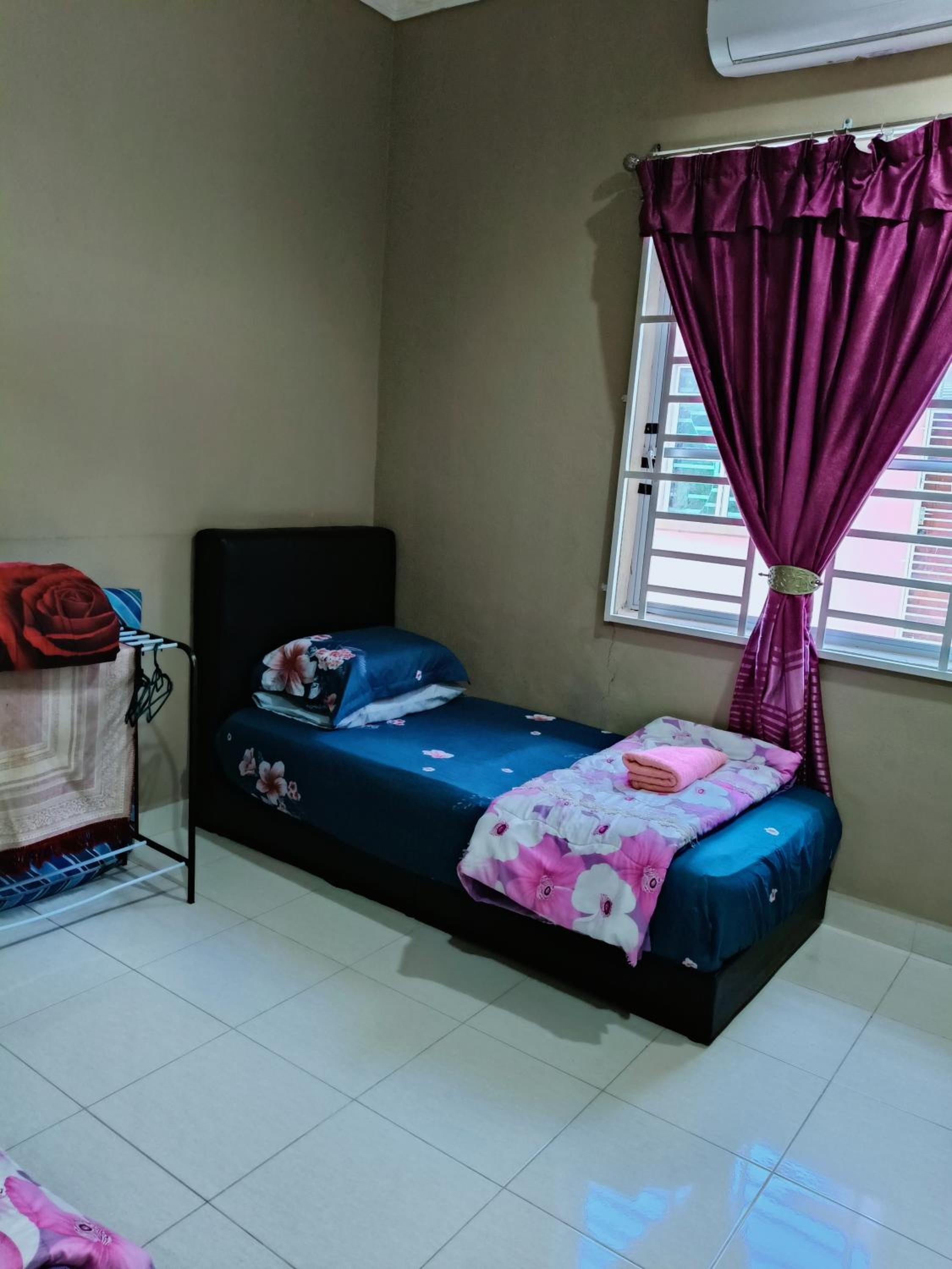 Homestay Kampung Lubuk Buaya 2 Bedrooms