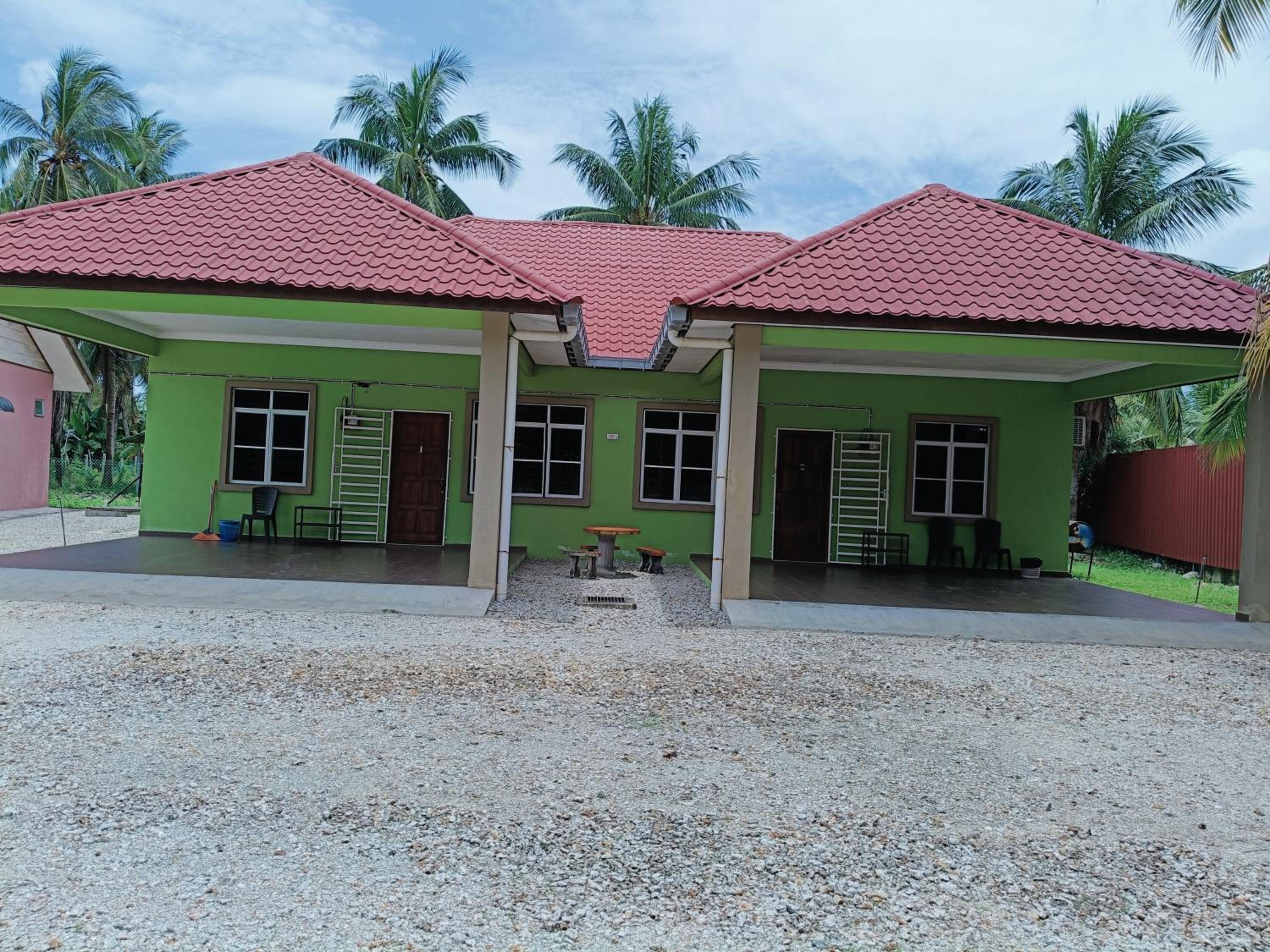 Homestay Kampung Lubuk Buaya 2 Bedrooms