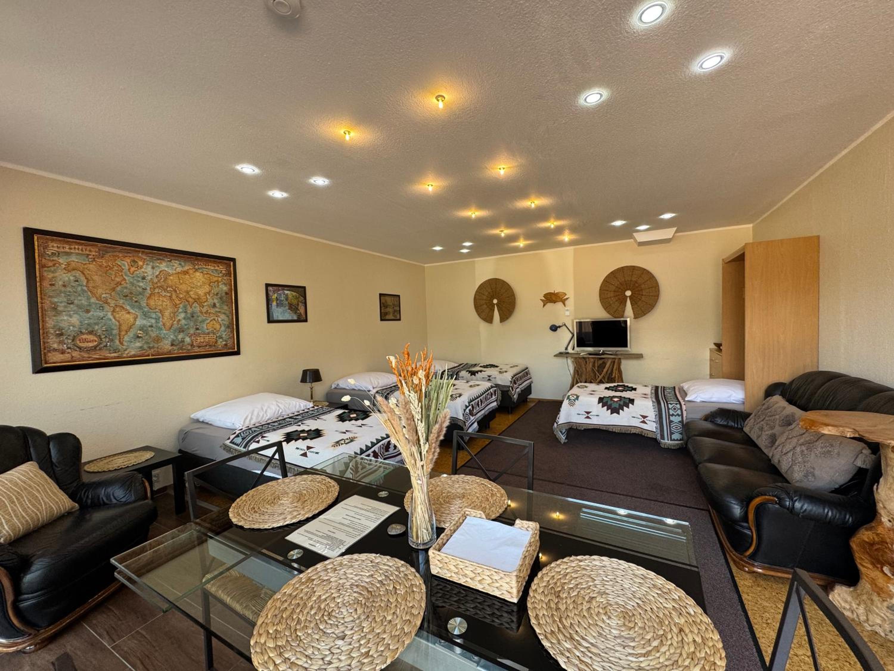 Modern House Gehrden 2, bis 4 Person, Contactless Check-in, free parking, Vollsaniert und Renoviert Dezember 2024
