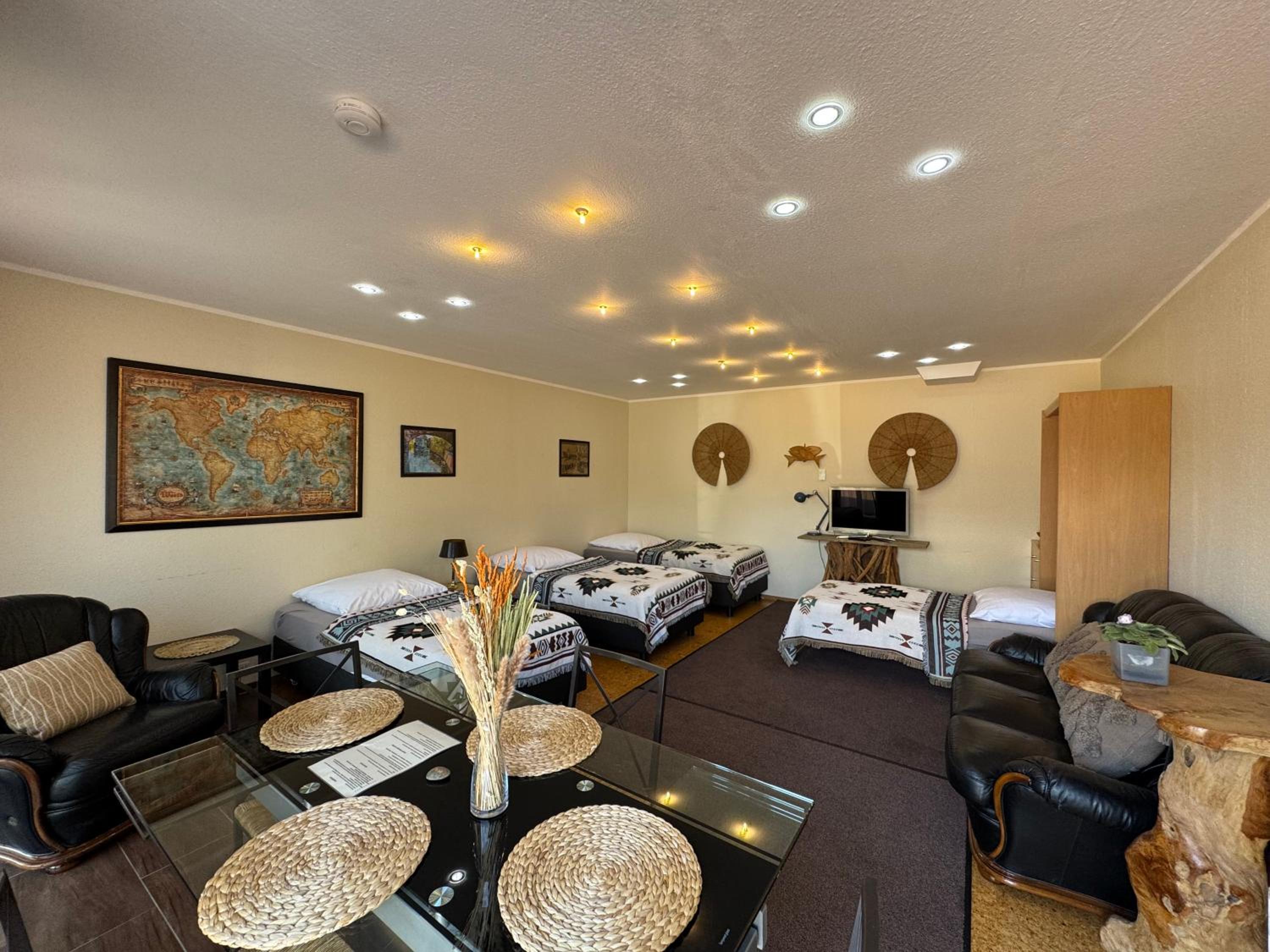 Modern House Gehrden 2, bis 4 Person, Contactless Check-in, free parking, Vollsaniert und Renoviert Dezember 2024