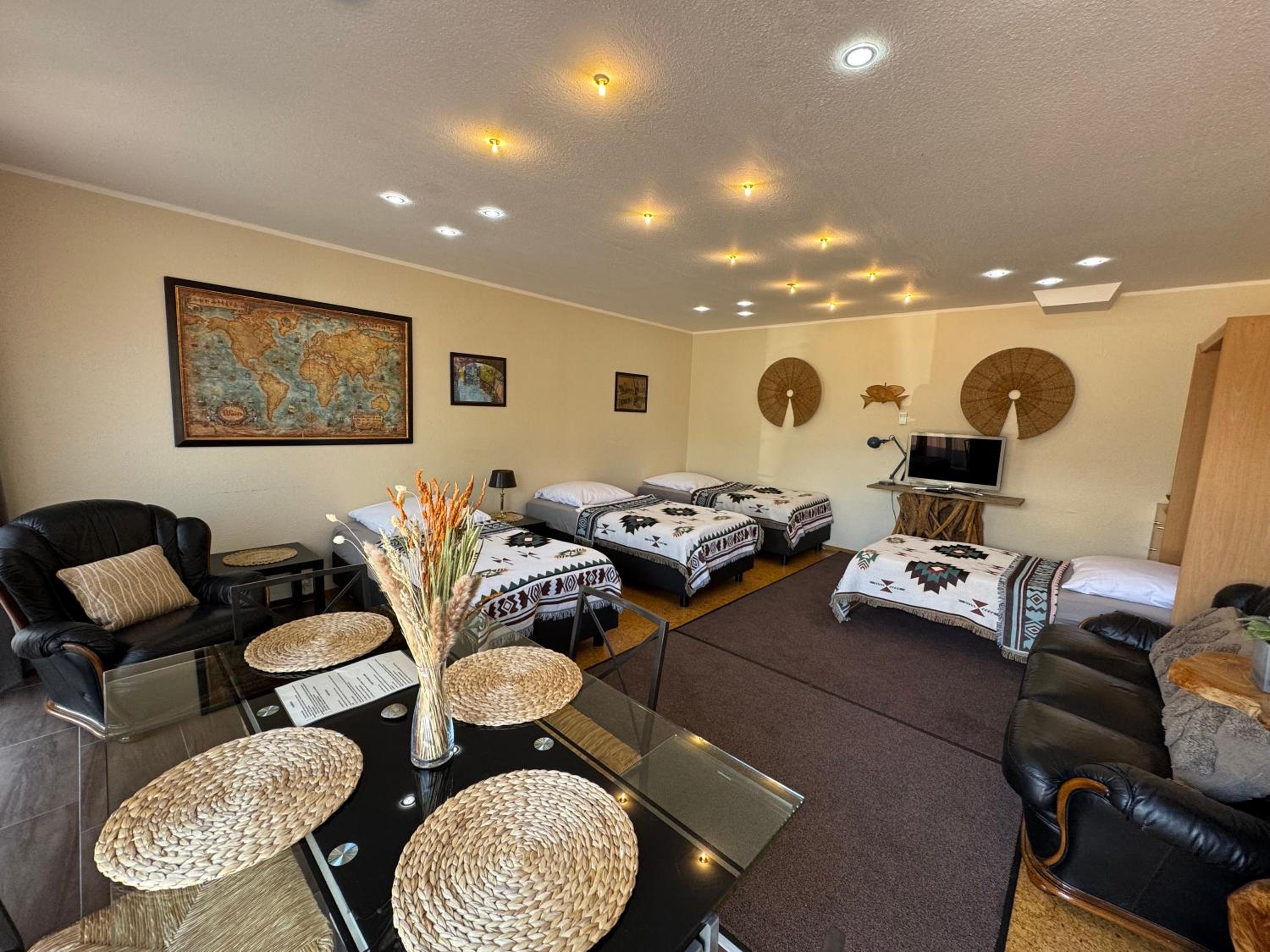 Modern House Gehrden 2, bis 4 Person, Contactless Check-in, free parking, Vollsaniert und Renoviert Dezember 2024