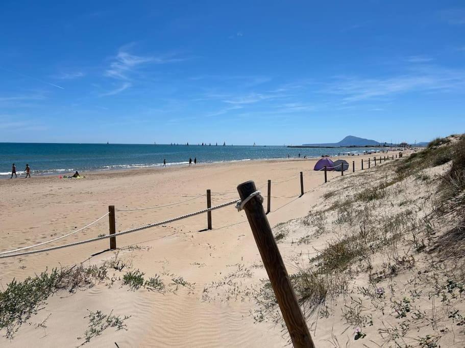 Blue sunrise apartment Oliva beach