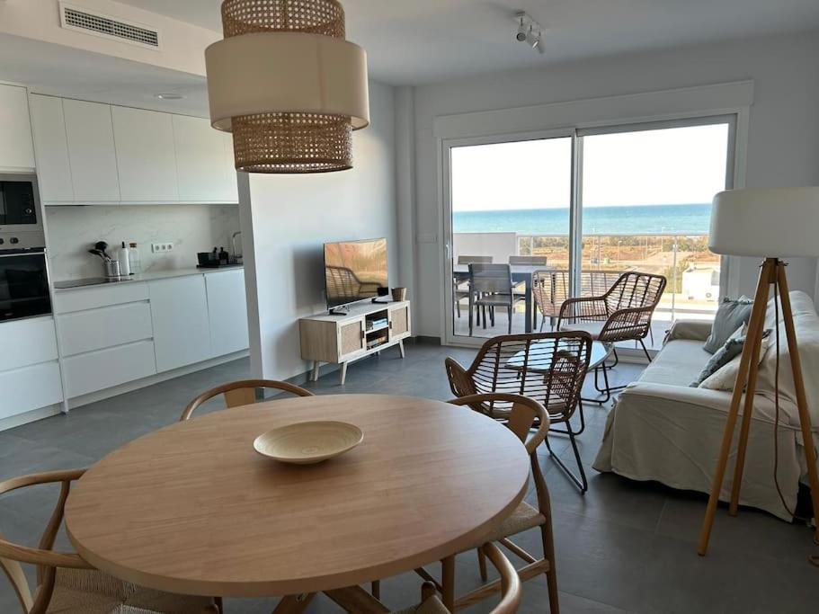 Blue sunrise apartment Oliva beach