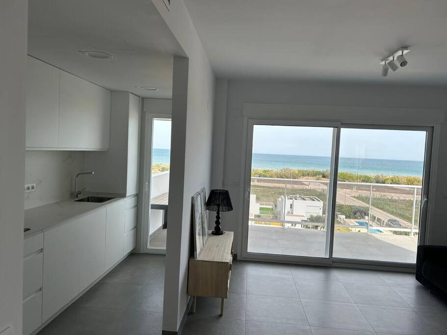 Blue sunrise apartment Oliva beach