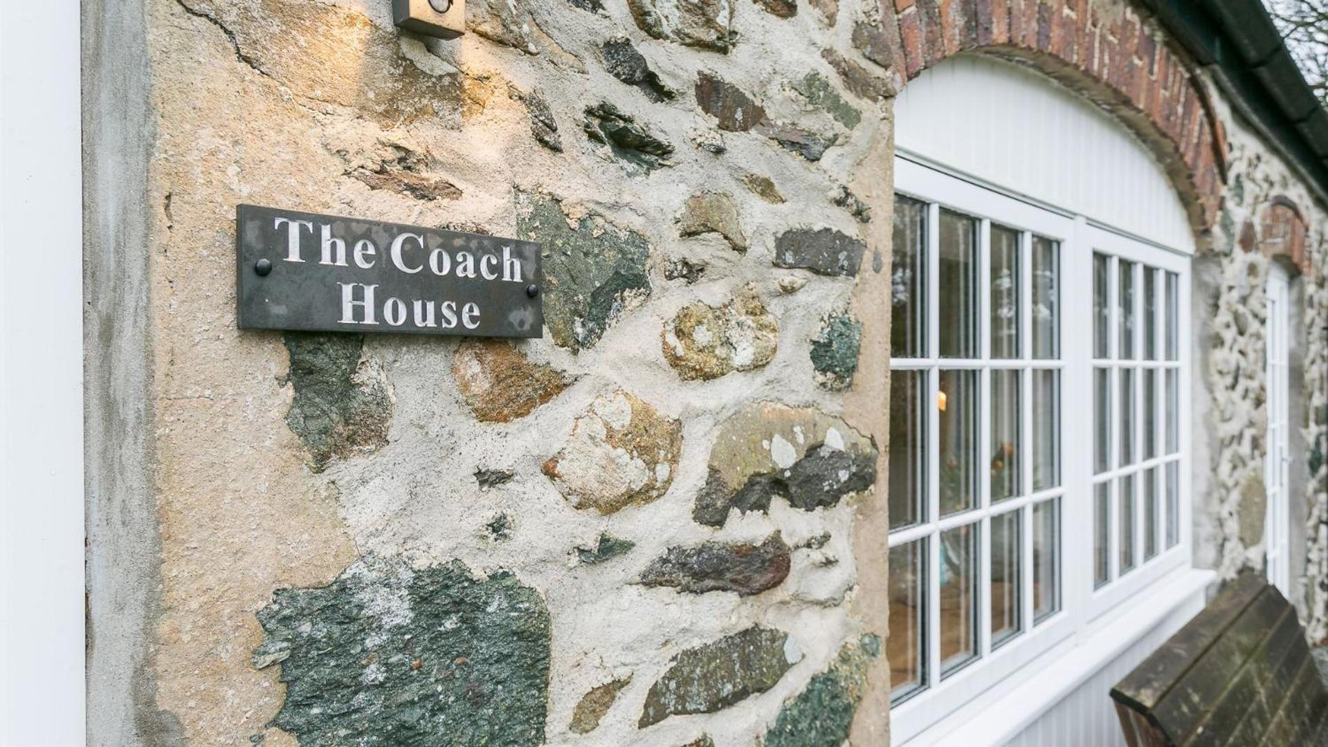 Plas Coach House view 3