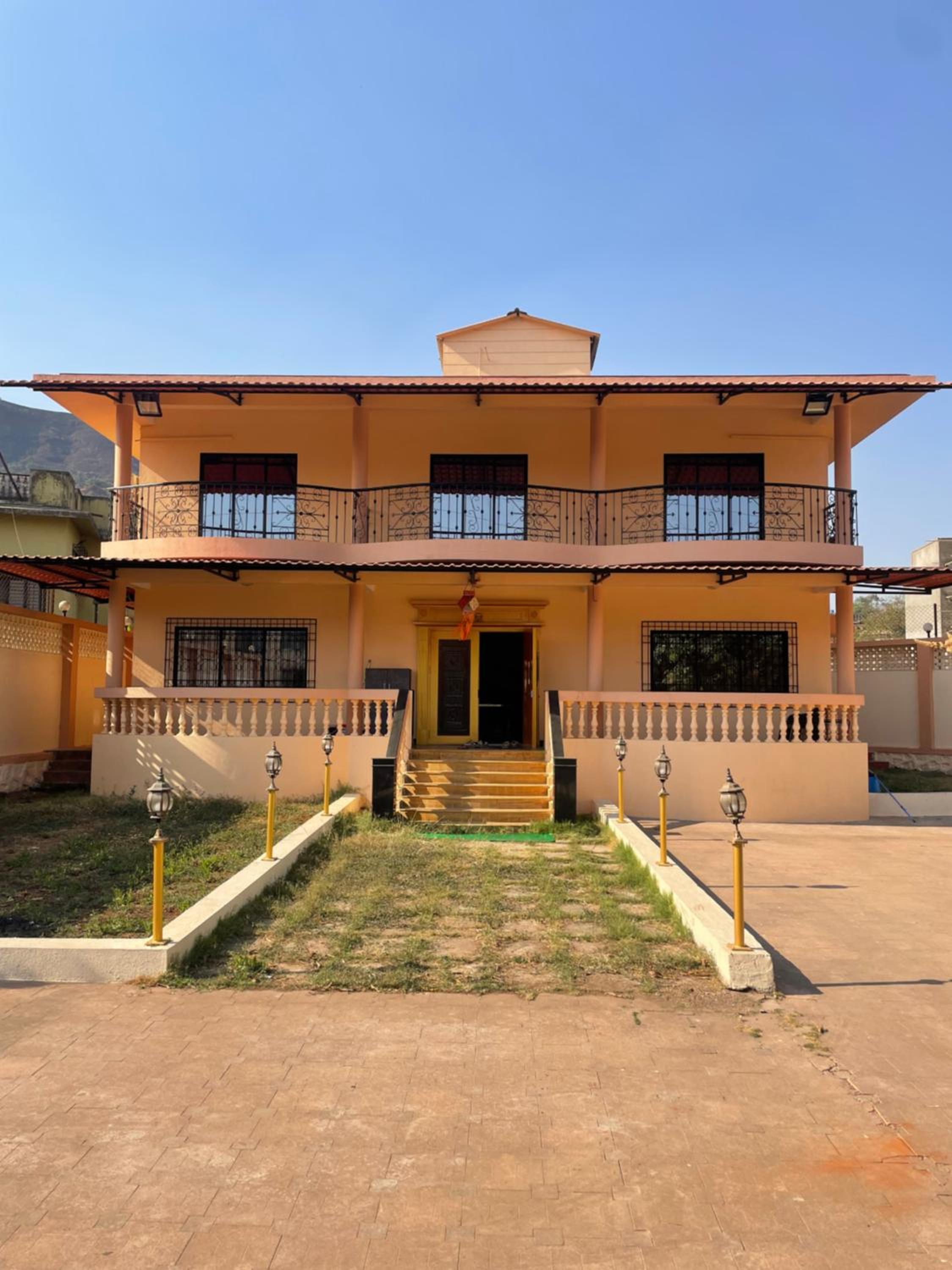 Shanti Niwas 4BHK Villa PrivatePool MountainView