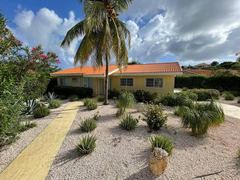 Kas di Rosa Curacao luxurious holiday home