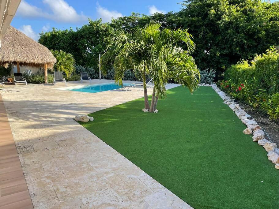 Kas di Rosa Curacao luxurious holiday home