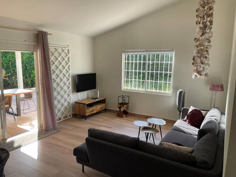 Kas di Rosa Curacao luxurious holiday home