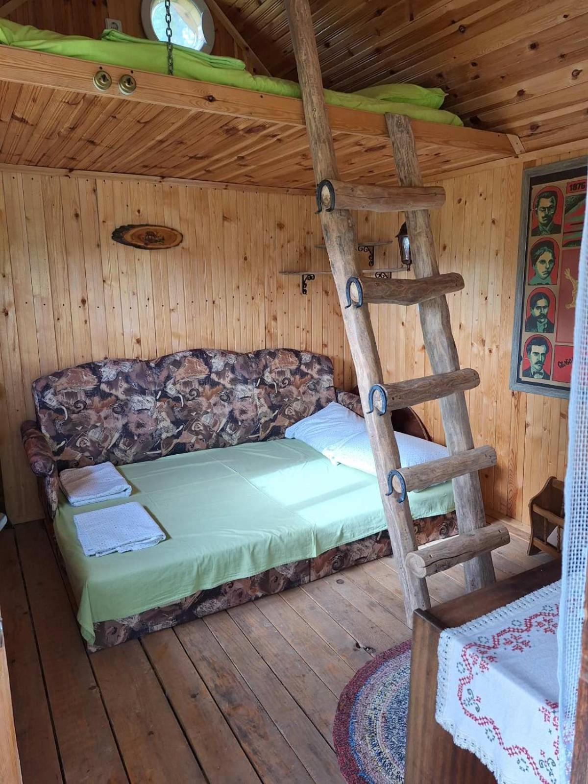 Ecopark Sadzhaka
