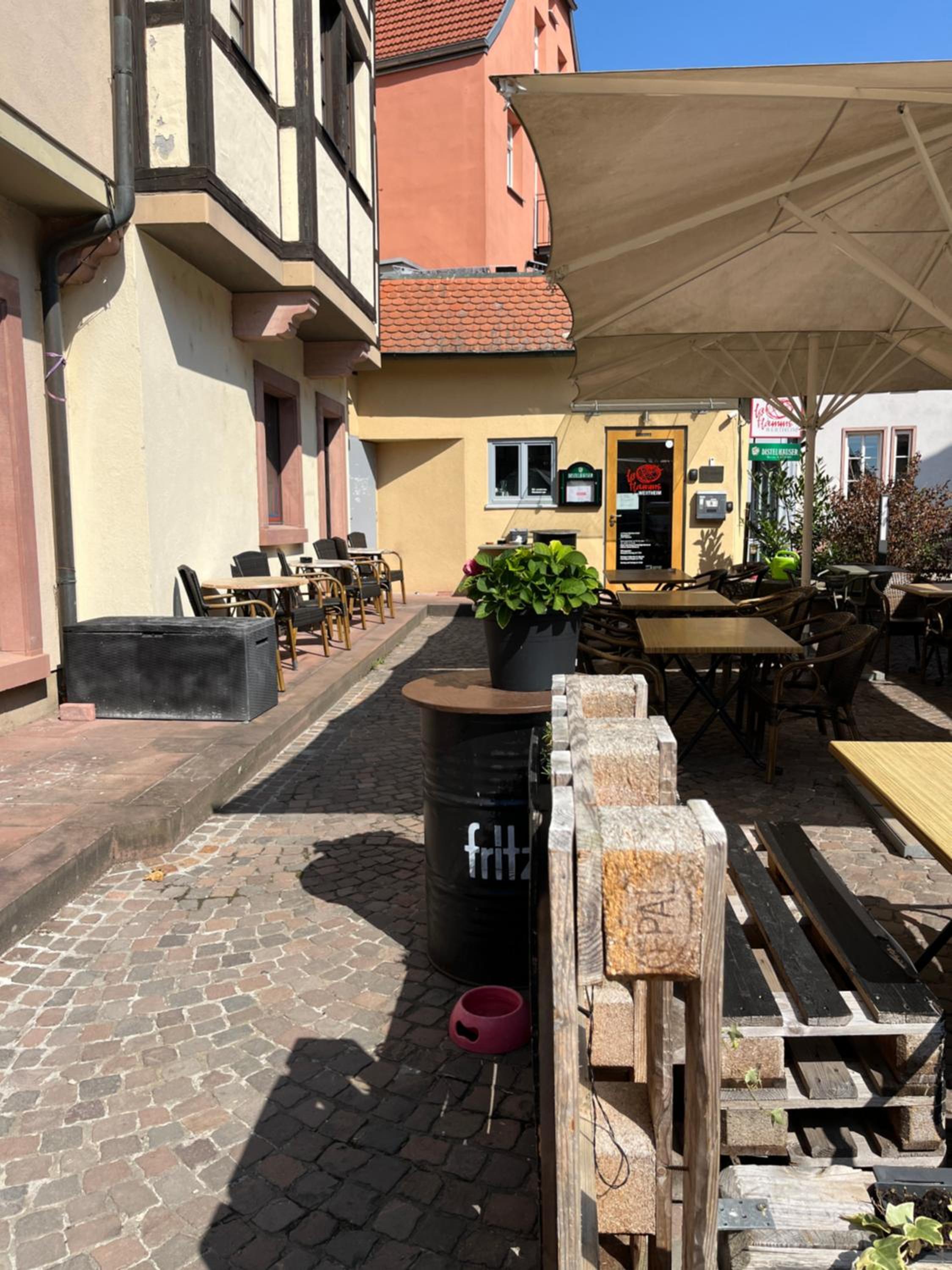 La Flamme Wertheim garni