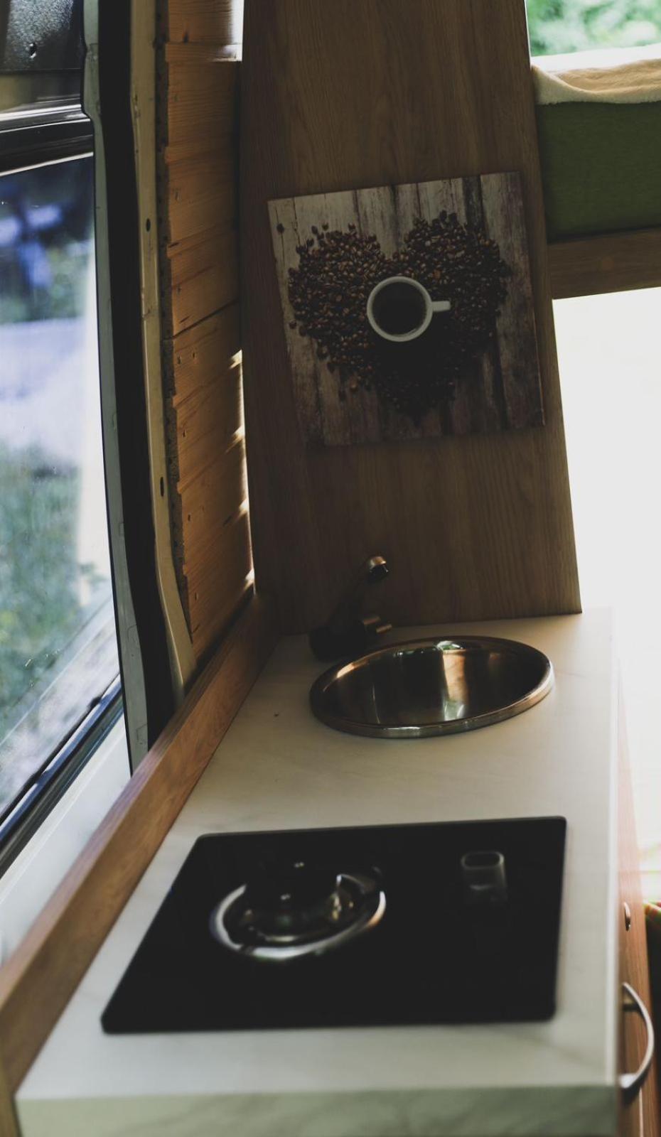 Van2Go Crafter photo 4