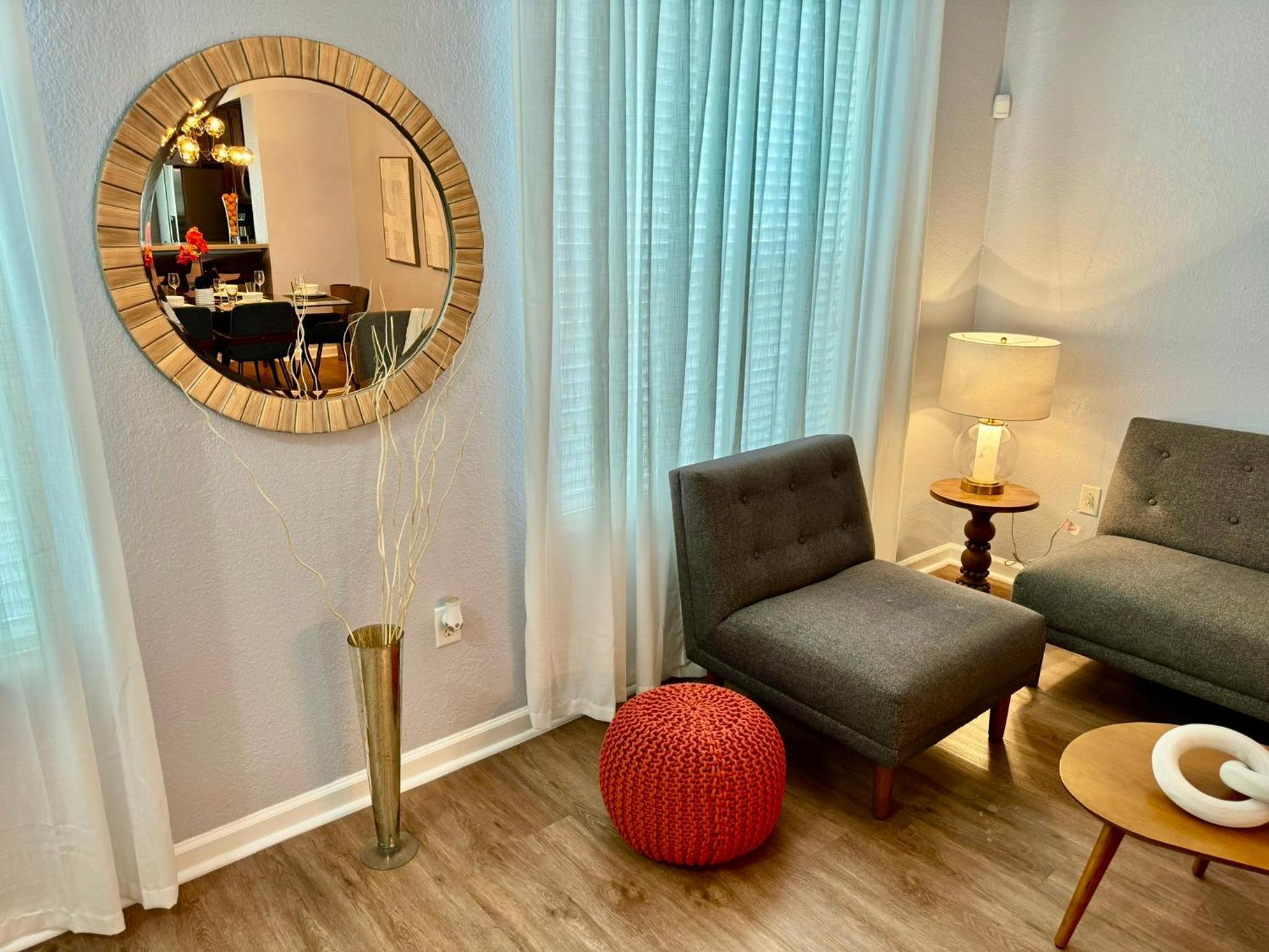 P42 New Townhouse at Vista Cay Walking distance to CCCO