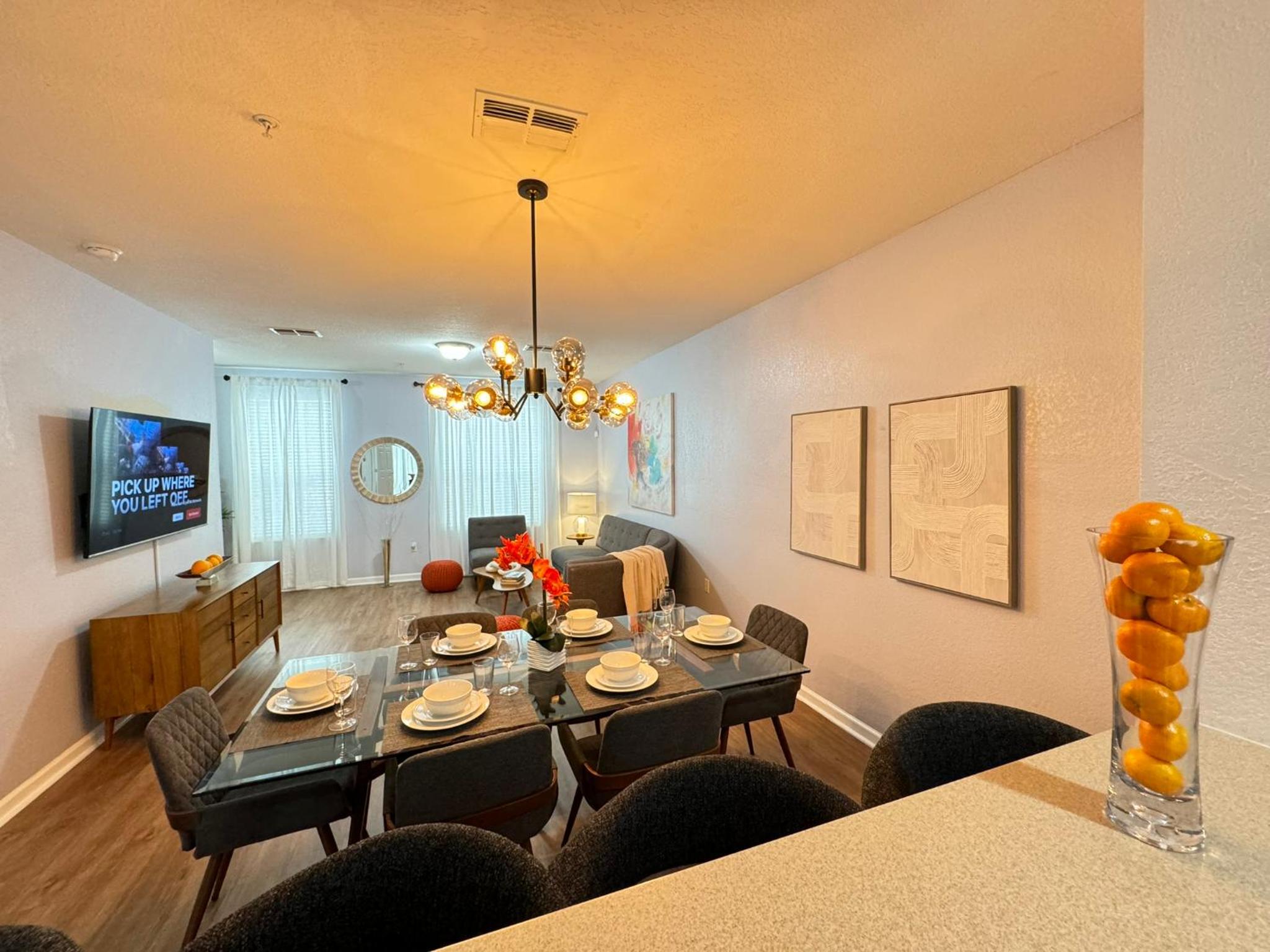 P42 New Townhouse at Vista Cay Walking distance to CCCO