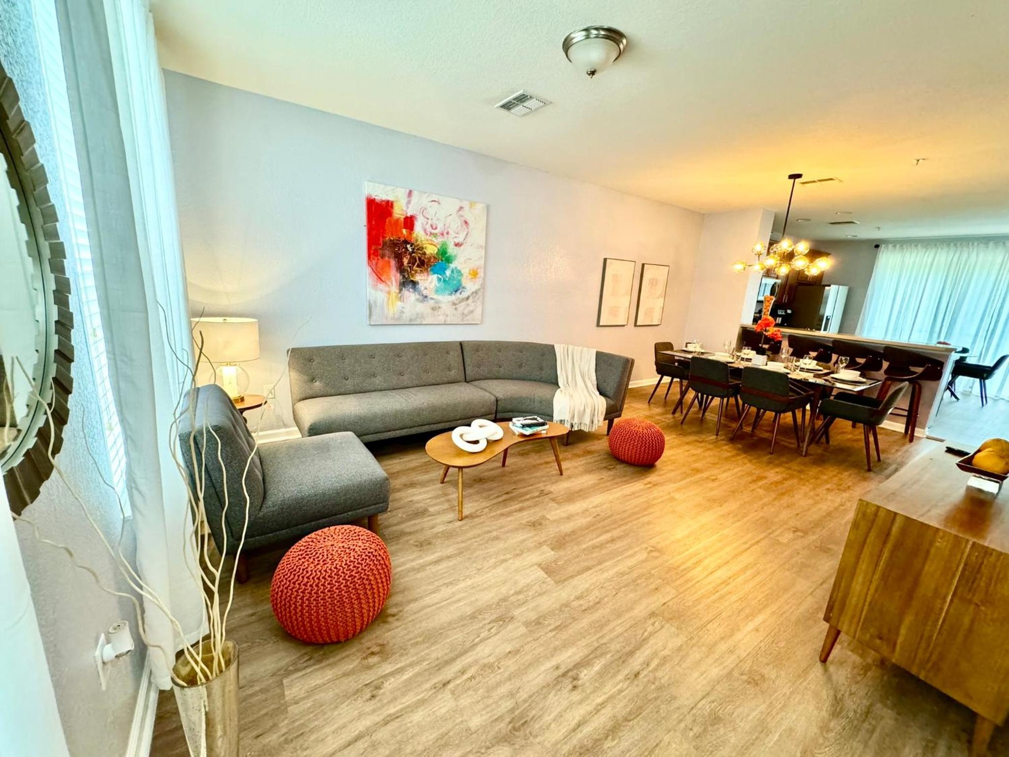 P42 New Townhouse at Vista Cay Walking distance to CCCO