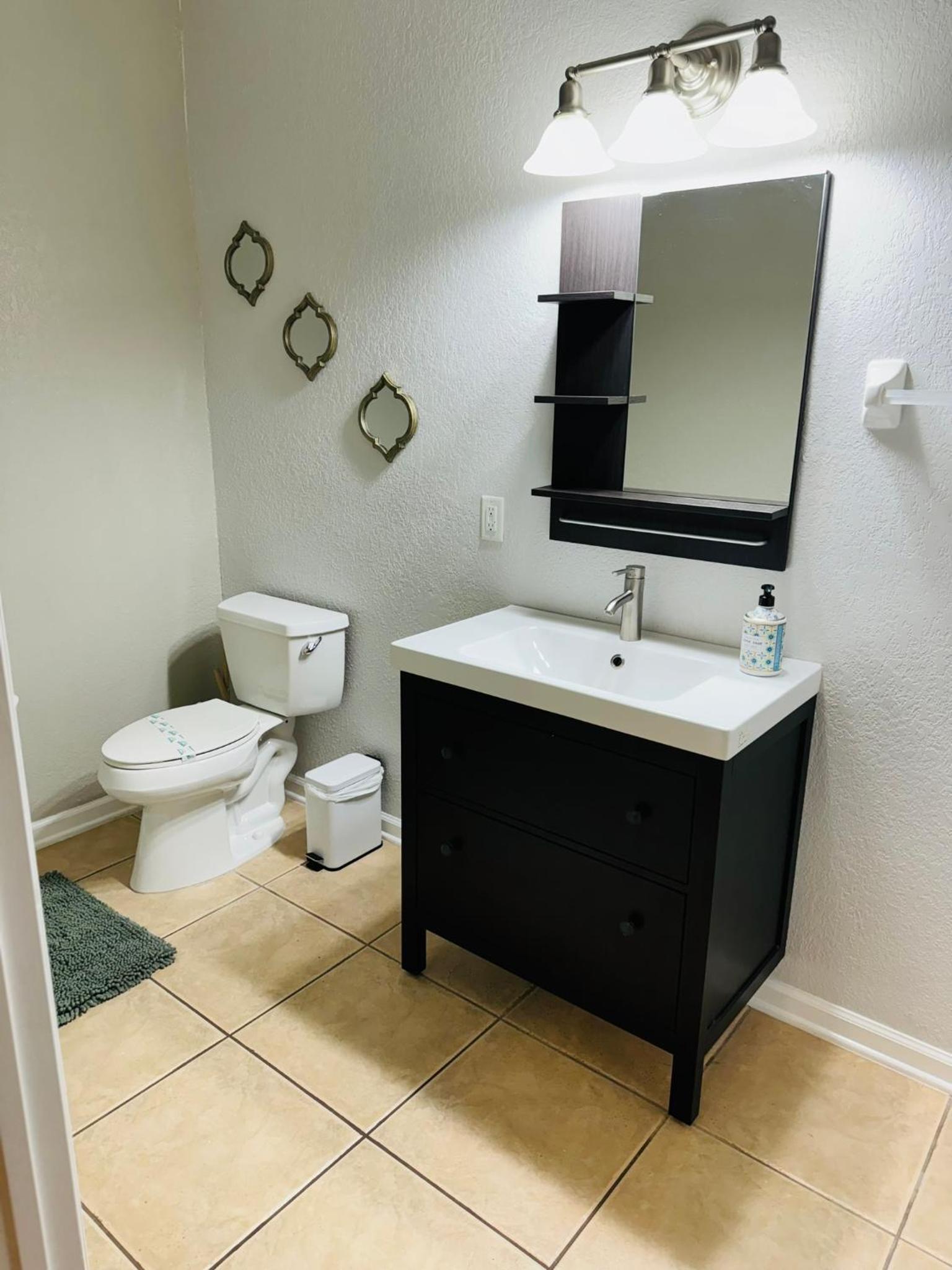 P42 New Townhouse at Vista Cay Walking distance to CCCO