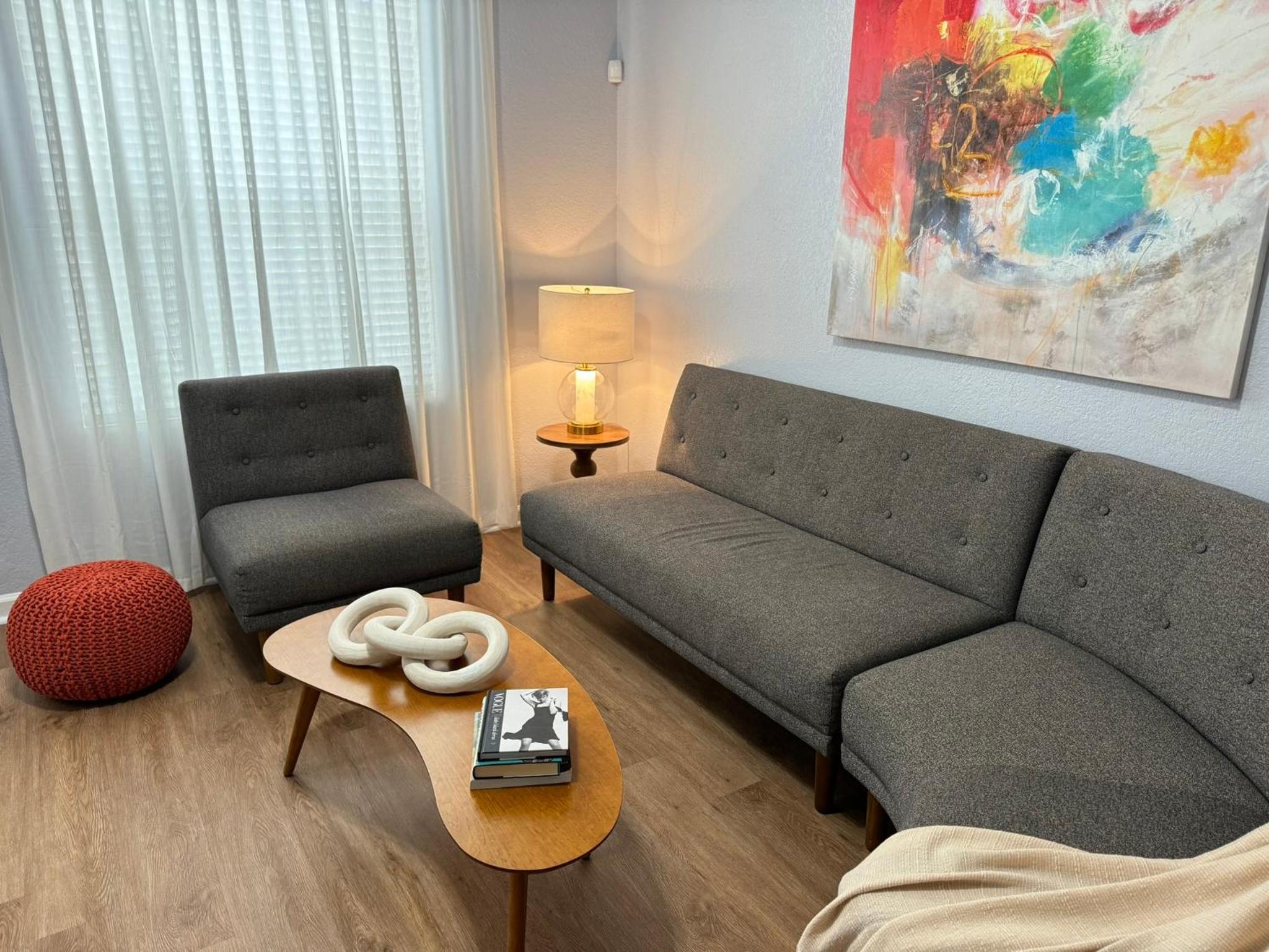 P42 New Townhouse at Vista Cay Walking distance to CCCO