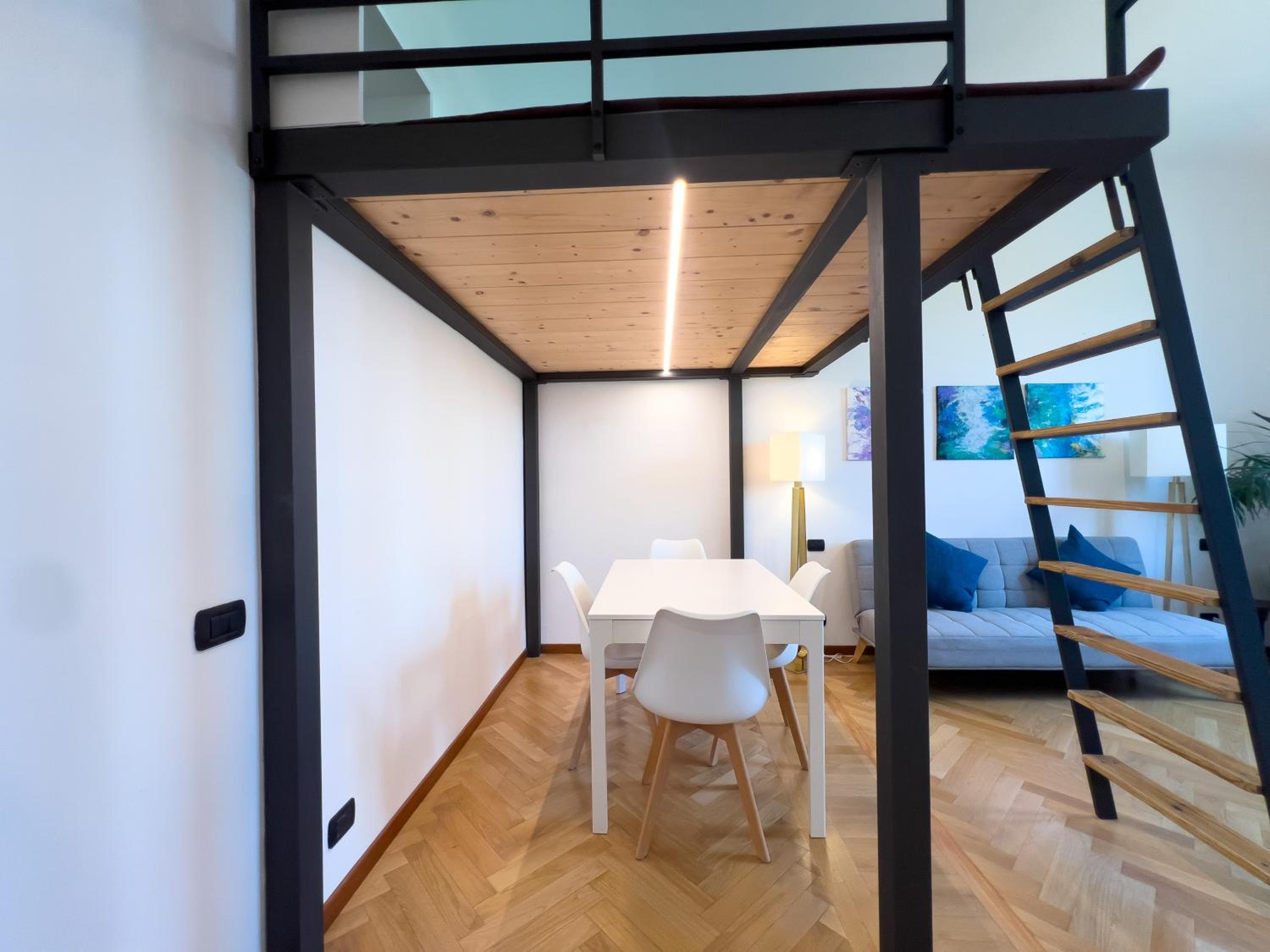 CityLife VIEW - Modern Loft well connected
