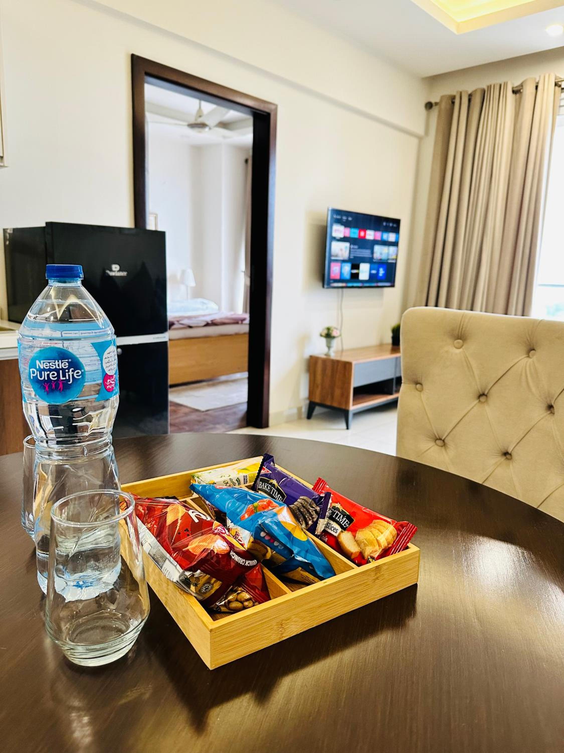 Elysium Luxury 1Bed Apartment! Opposite to Centaurus Mall