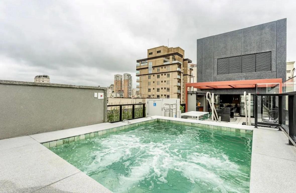 Studio Urbic Novo e Moderno em Moema