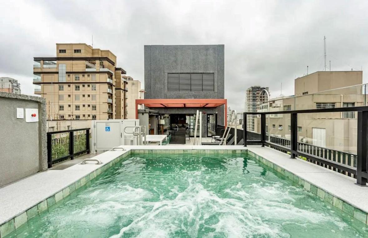 Studio Urbic Novo e Moderno em Moema