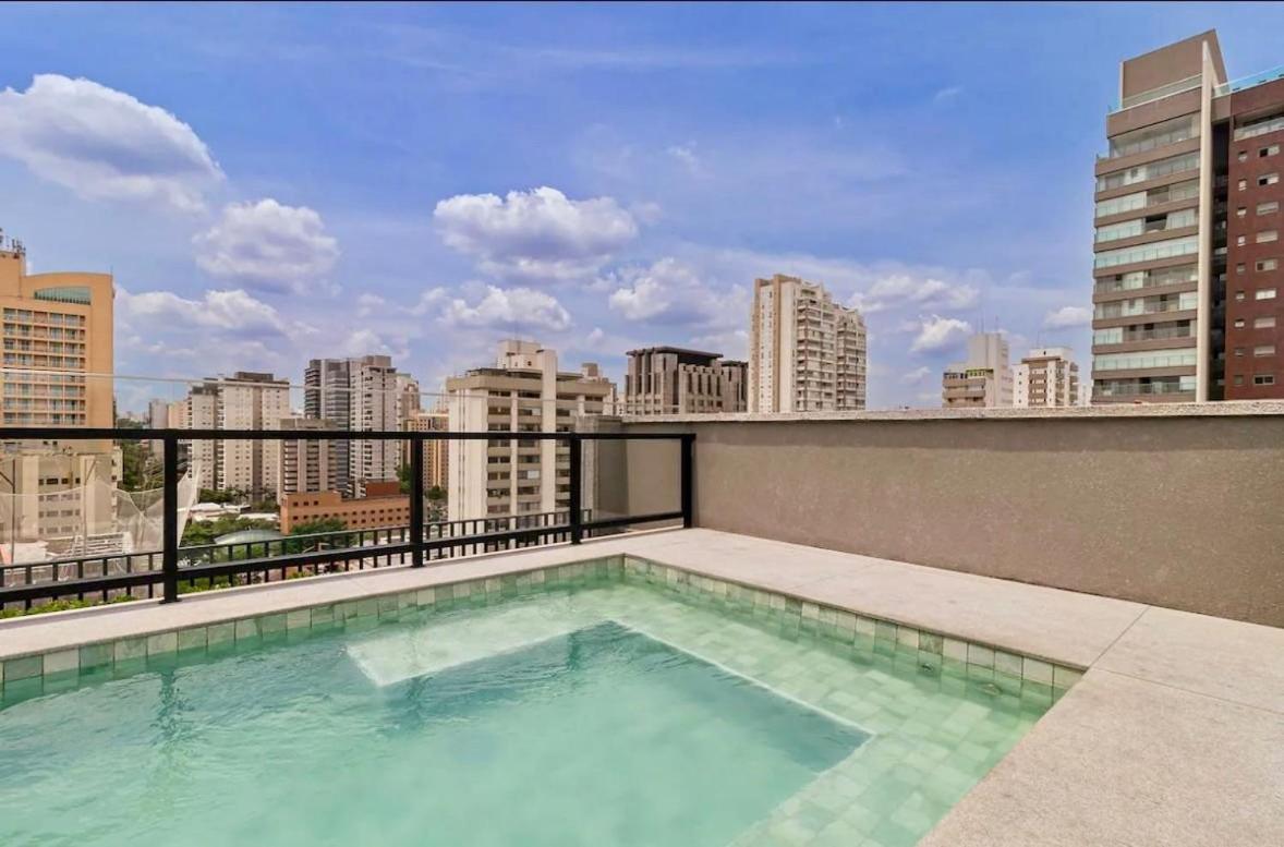 Studio Urbic Novo e Moderno em Moema