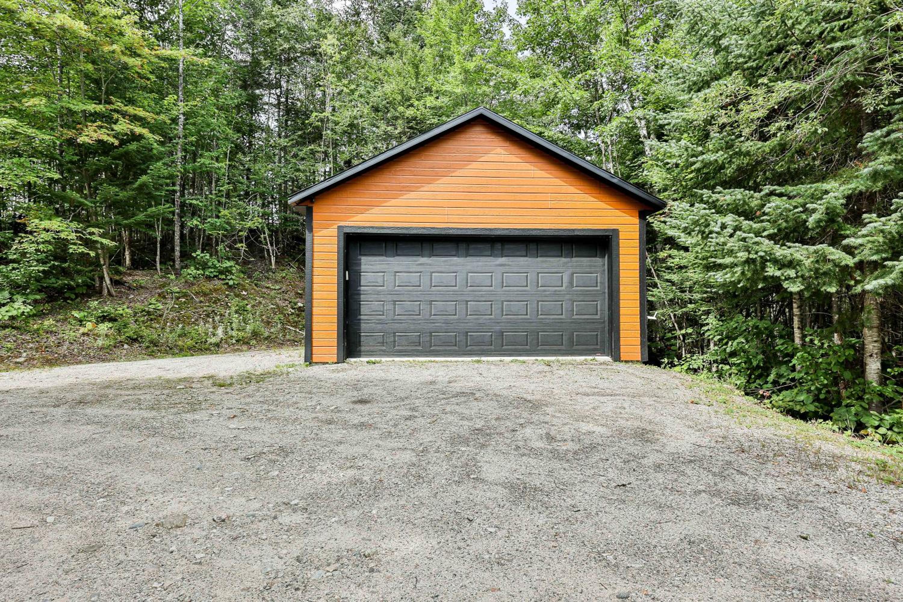 Cordelia with SPA Lake Nominingue 1min