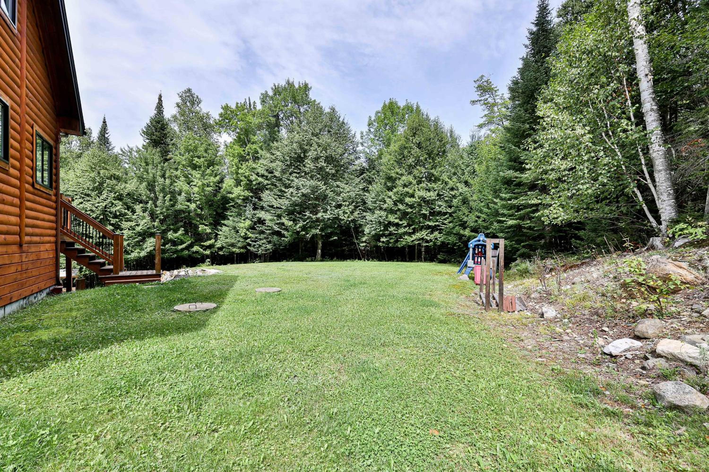 Cordelia with SPA Lake Nominingue 1min