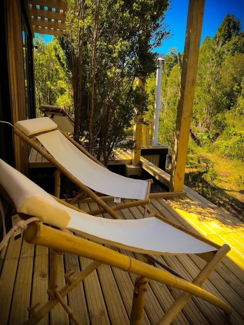 OUTSCAPE l Cabaña Familiar En Lago Chapo con Hot Tub