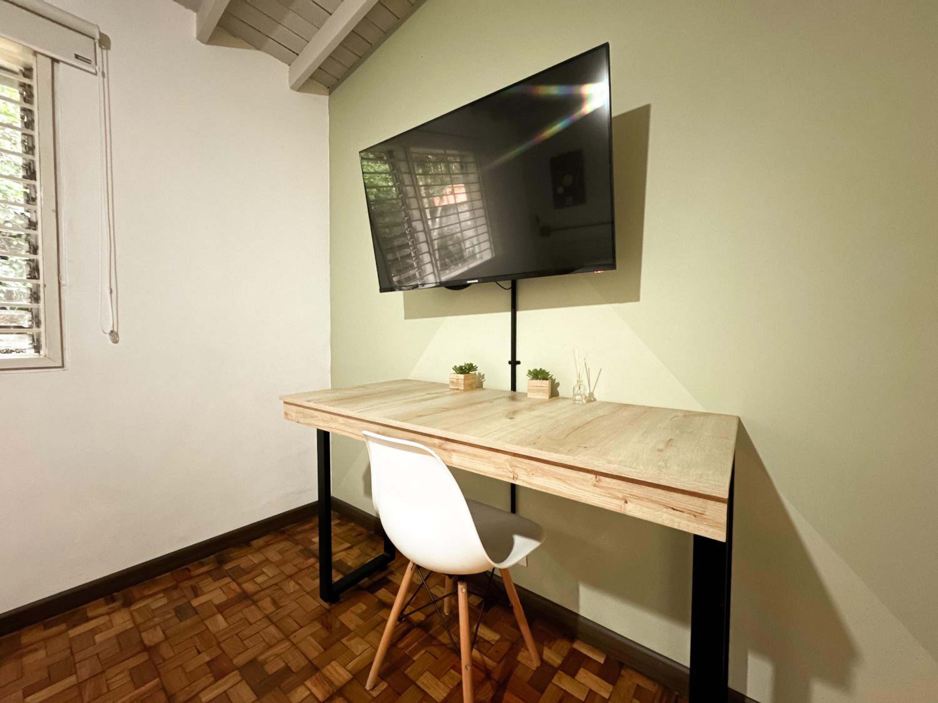 Apartaestudio amueblado en Poblado FRN106 By Roots Rentals