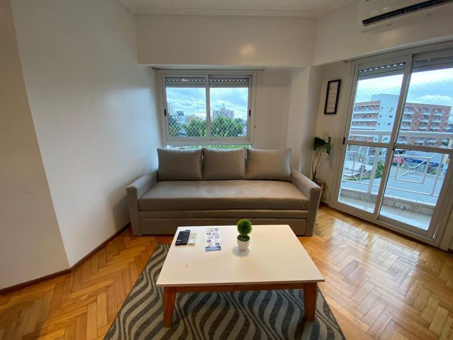 Tigre Center Tower - Con piscina y seguridad 24hs - Opcional cochera