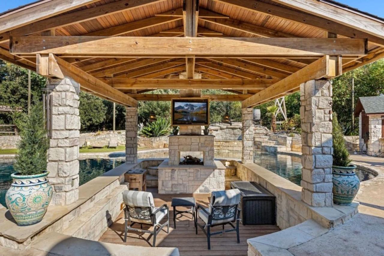 Texas Paradise Resort Style Pool 3 Acres view 4