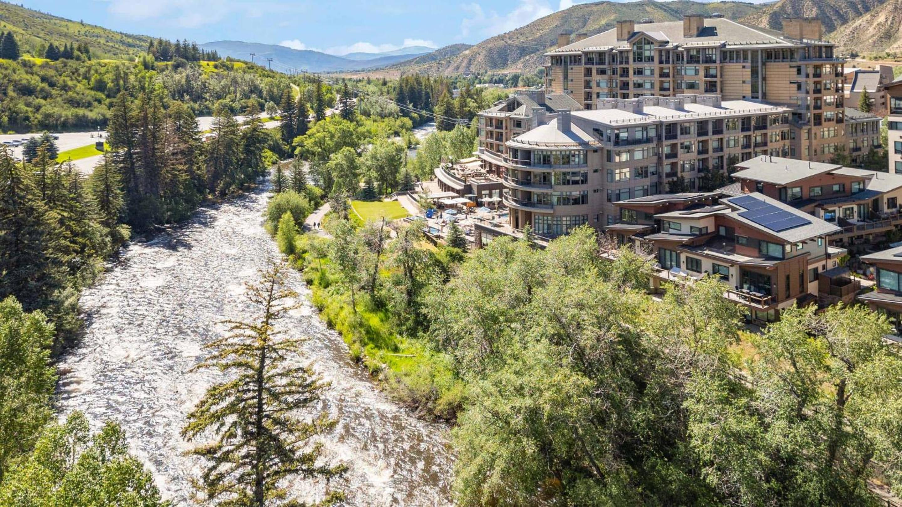 One Riverfront Condo 204 by East West Hospitality view 3