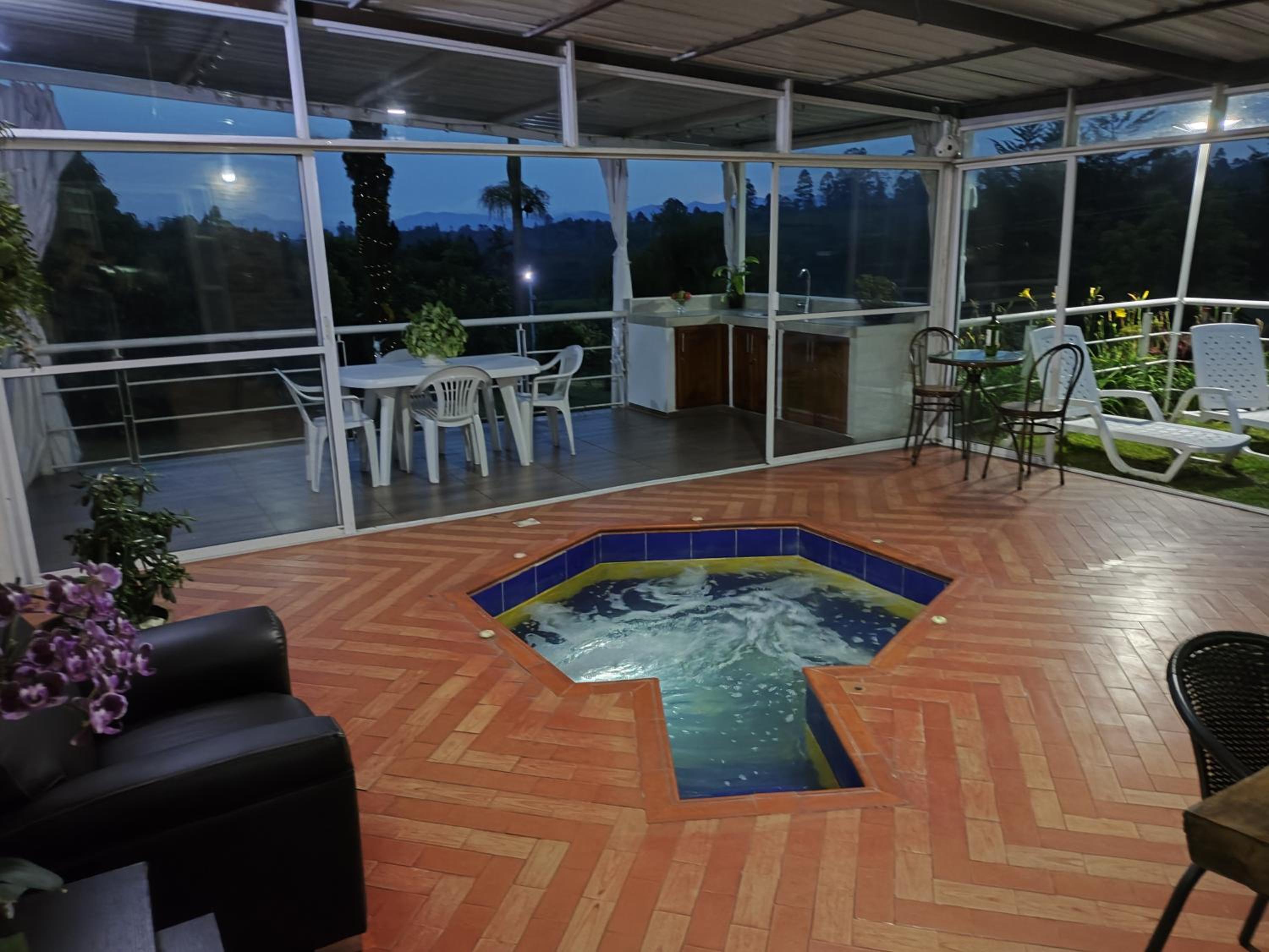 Orion Luxury Lodge