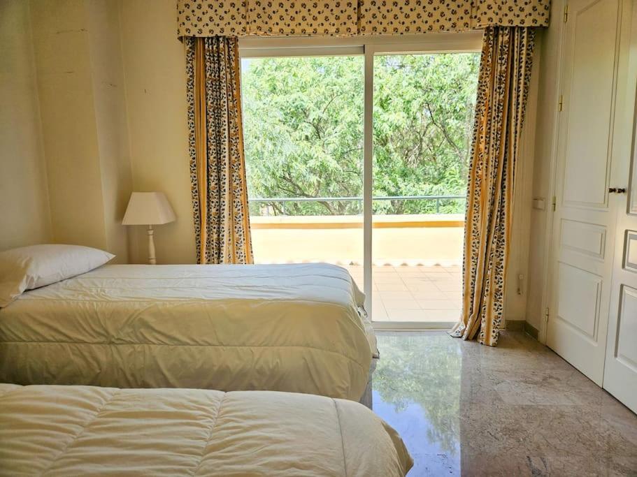 Spacious apartment in Rio Real