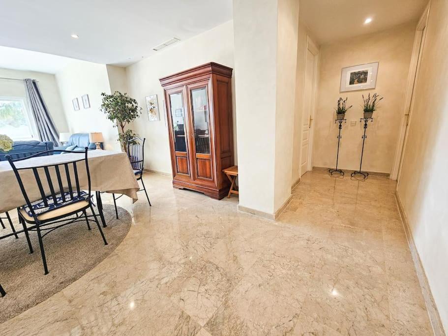 Spacious apartment in Rio Real